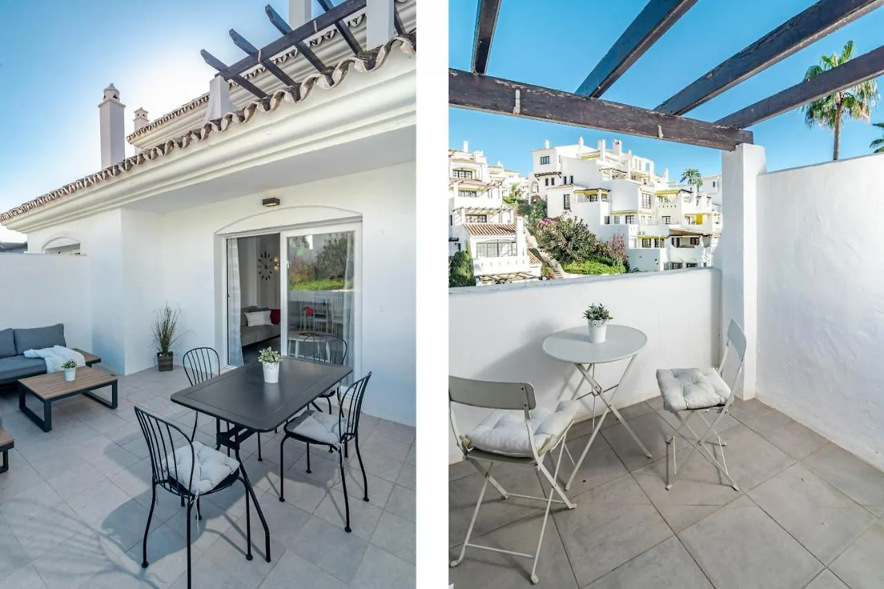 Captivating 2 Bedroom Apartment In Popular Nueva Andalucia Close To Centro Plaza Marbella
