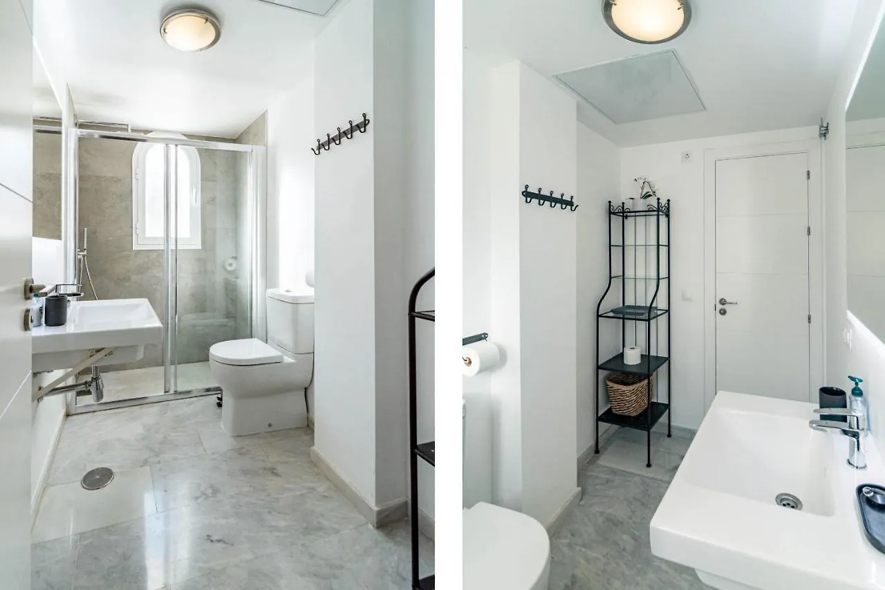 Captivating 2 Bedroom Apartment In Popular Nueva Andalucia Close To Centro Plaza Marbella 0*,