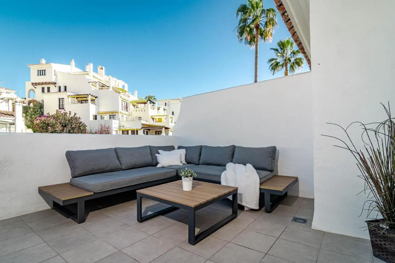 Captivating 2 Bedroom Apartment In Popular Nueva Andalucia Close To Centro Plaza Marbella Spain